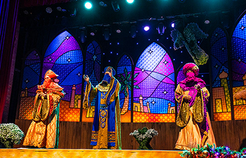 three kings show
