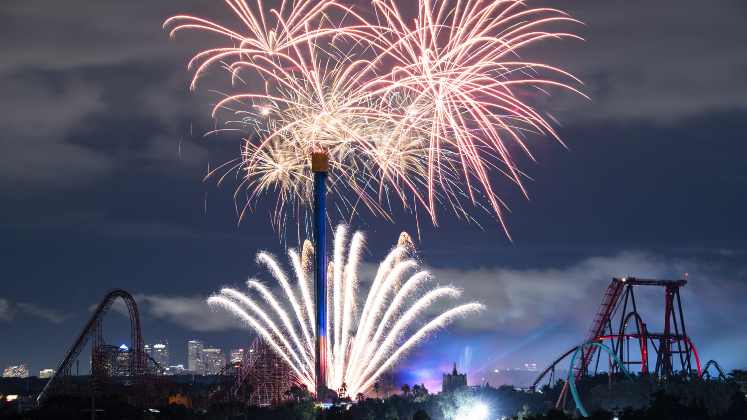 Summer fireworks at Busch Gardens Tampa Bay